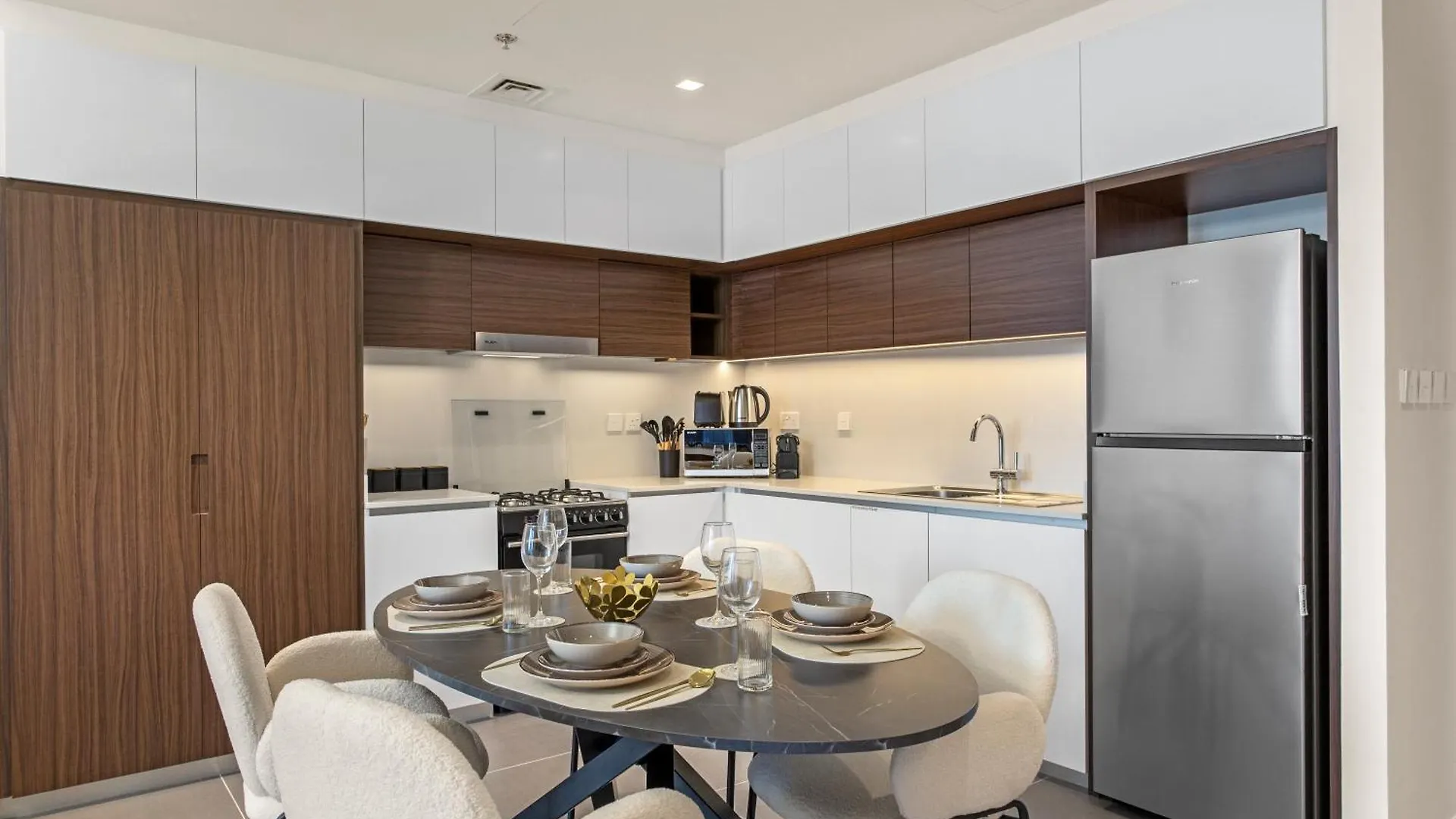 Stunning 1Bdr With Resort Style In Creek Harbour Dubai